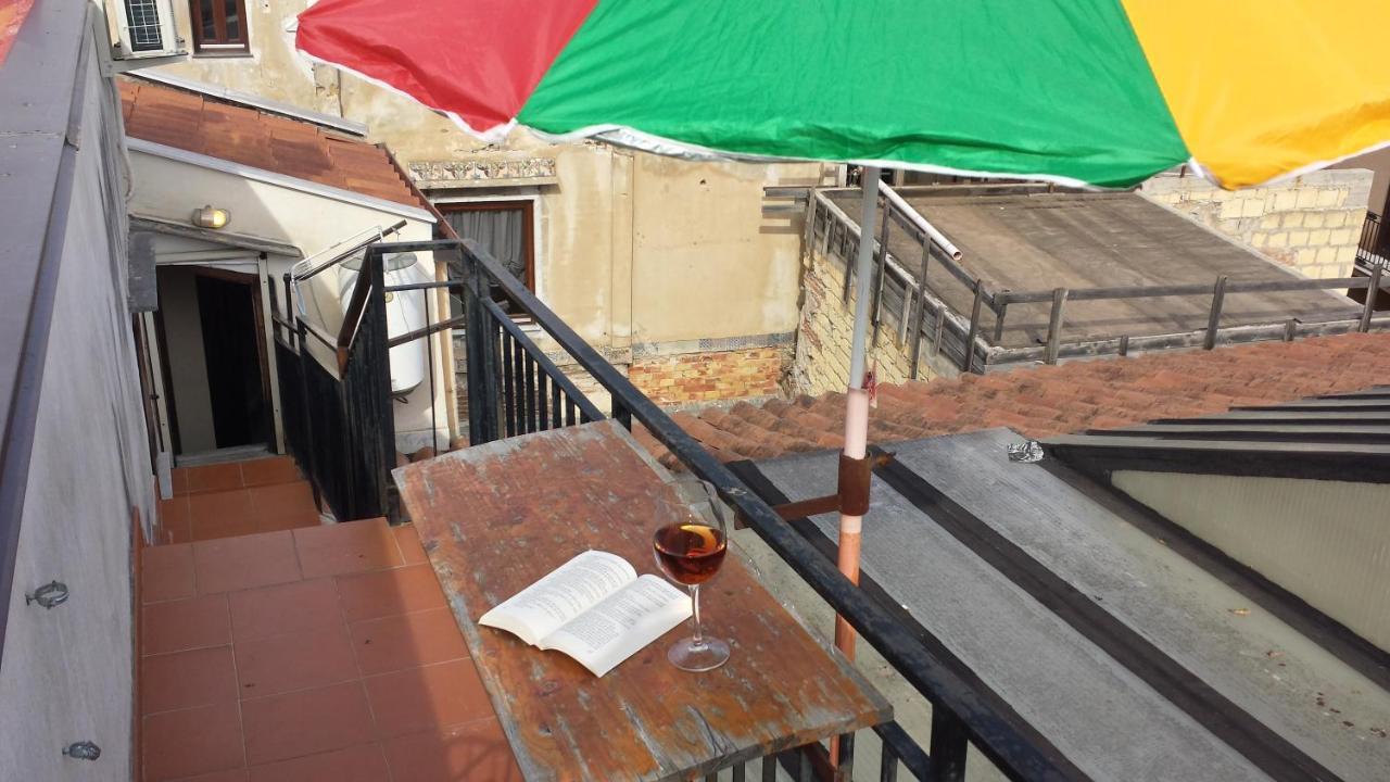 Attico San Domenico Hotell Palermo Eksteriør bilde